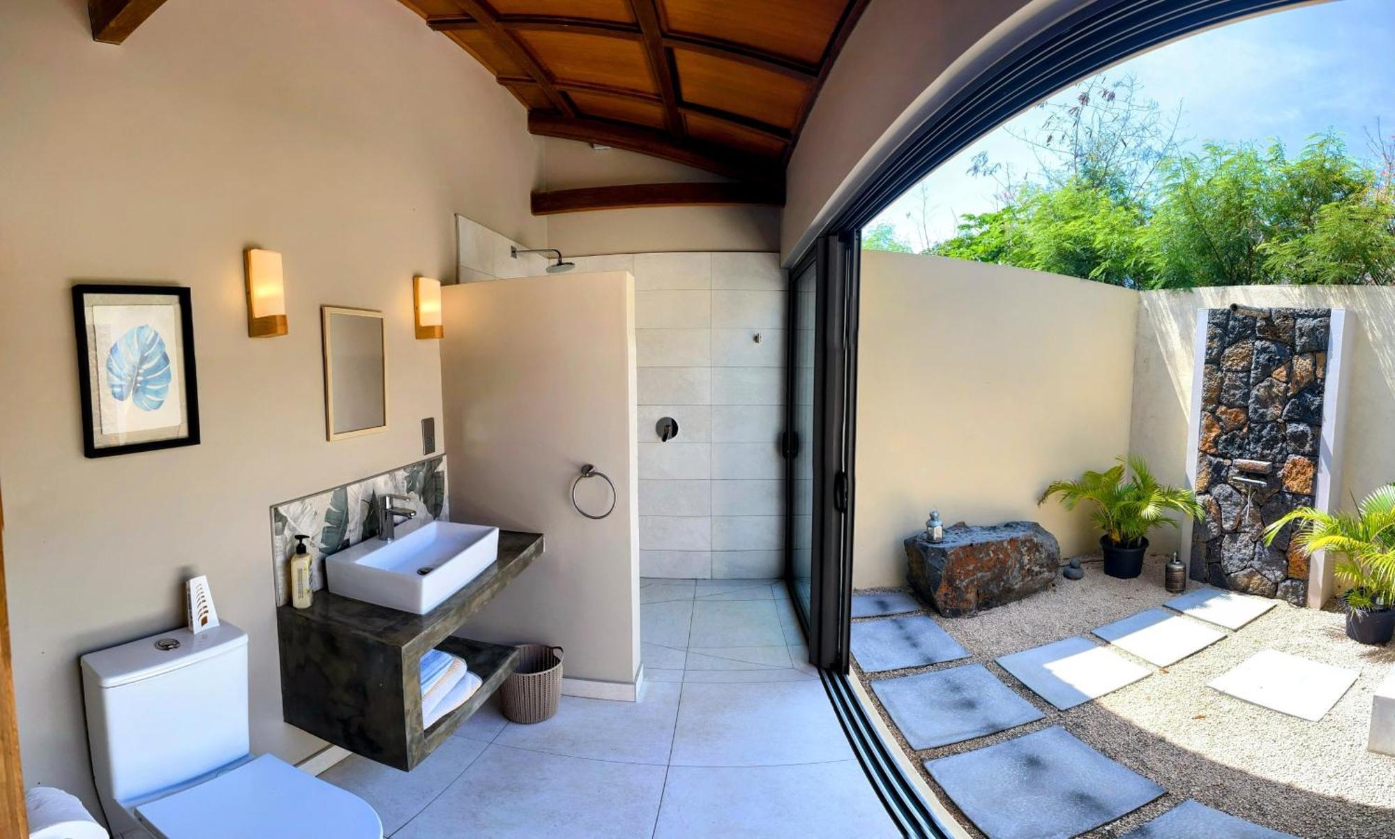 Lakaz Kannell - Vanilla Lodge, Secluded Outside Bath & Shower Infinity Pool Cap Malheureux Exterior photo